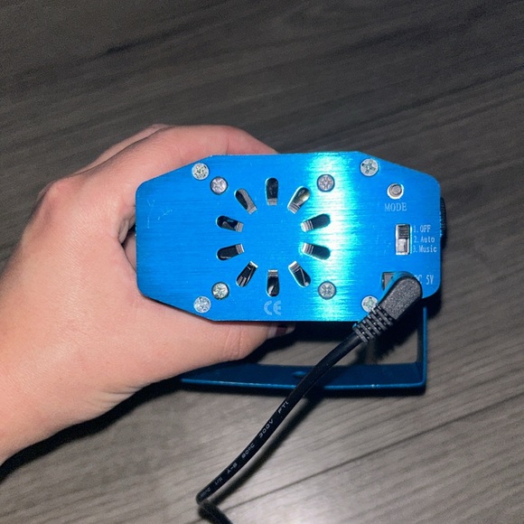 LED Water Ripples Light with remote controller - Picture 6 of 6